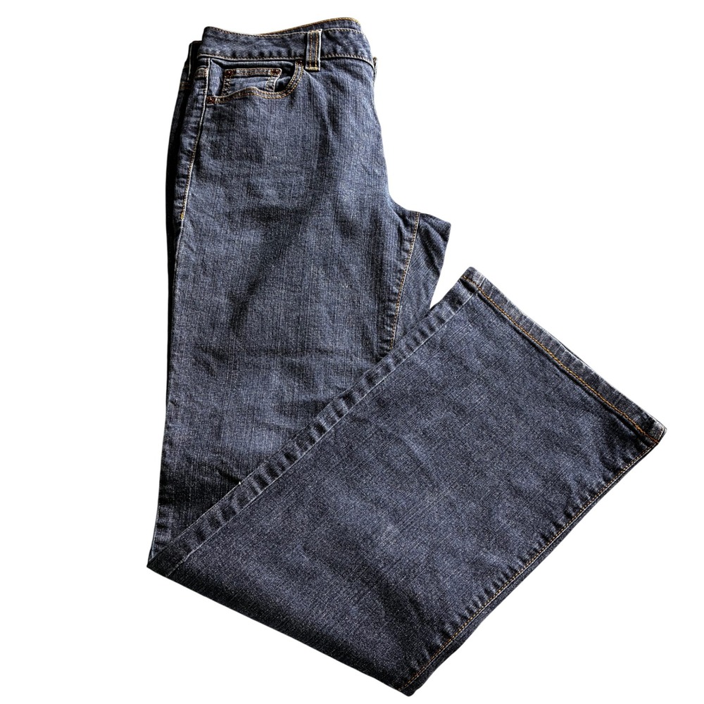 DKNY SOHO Jeans Women's‎ Bootcut Medium Wash Denim Pants Size 12R Stretch